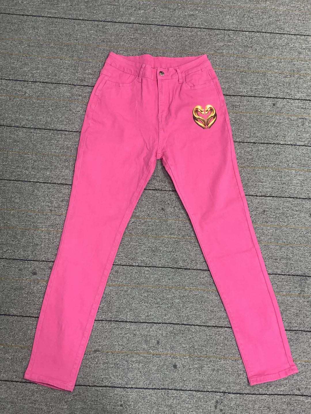 ISSI "Curved" Hi-rise Jeans